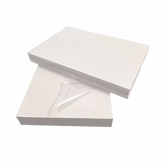 Jutu blanco, negro, rojo, verde, azul, amarillo, etc. utilizado para construir paneles de pared externos, tablero de láminas de espuma de PVC